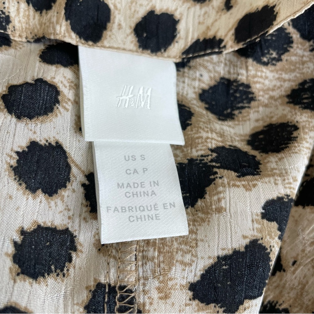 H&M Animal Print Long Sleeve Silky Wrap Dress - Picture 3 of 7